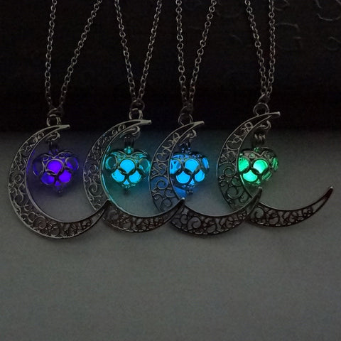Fashion Luminous Glow In the Dark Necklace Sailor Moon Pendant Necklace For Women Heart Necklace N2378